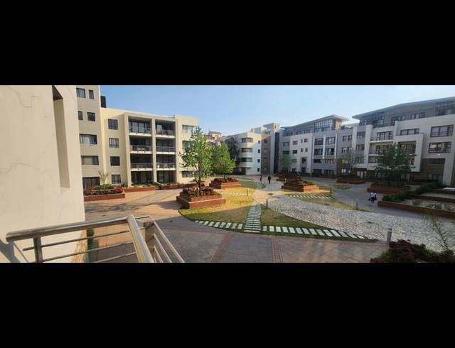 2 BEDROOM APARTMENT FOR SALE IN BEDFORD GARDENS